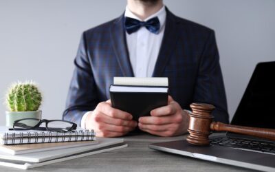 Koszty adwokata w sprawach karnych – co wpływa na wysokość honorarium?