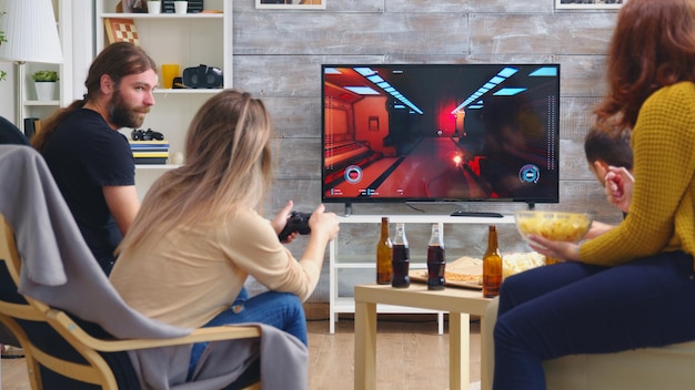 Jak podłączyć kino domowe do TV LG bez utraty jakości dźwięku?