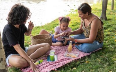Jakie przekąski zabrać na piknik nad jeziorem?
